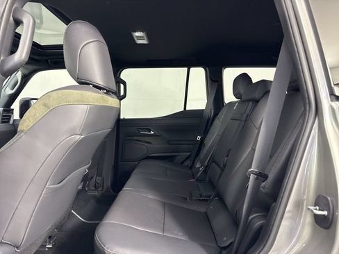 Used 2024 Lexus GX 550 AWD/4WD image 26