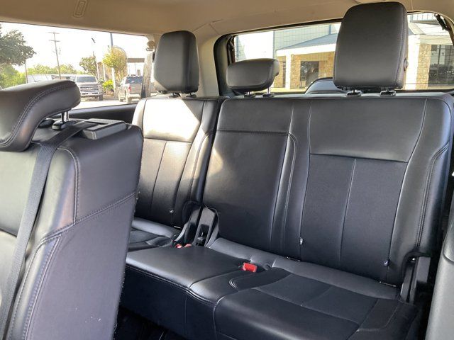 Used 2024 Ford Expedition Max XLT AWD/4WD image 12