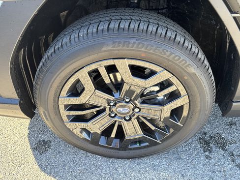 New 2026 Subaru Outback Limited XT image 8