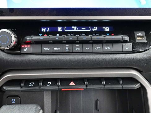 Used 2024 Toyota Sequoia SR5 image 19