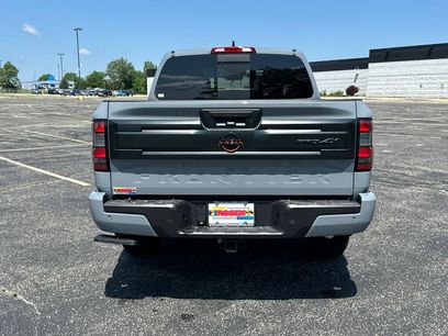 New 2025 Nissan Frontier PRO-4X w/ Tow Package