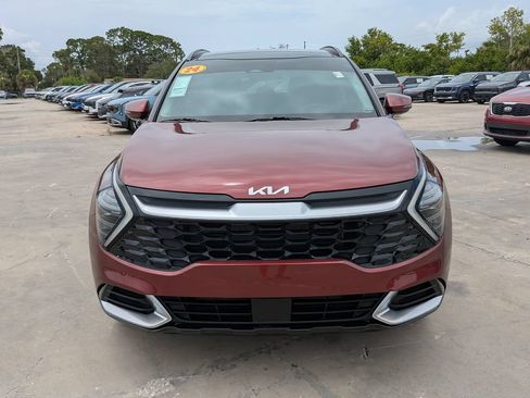 Certified 2024 Kia Sportage SX FWD image 3