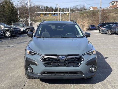 Used 2025 Subaru Crosstrek 2.0i Premium image 8