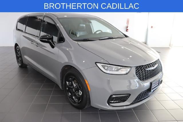 Used 2023 Chrysler Pacifica Limited w/ S Appearance Package FWD image 10
