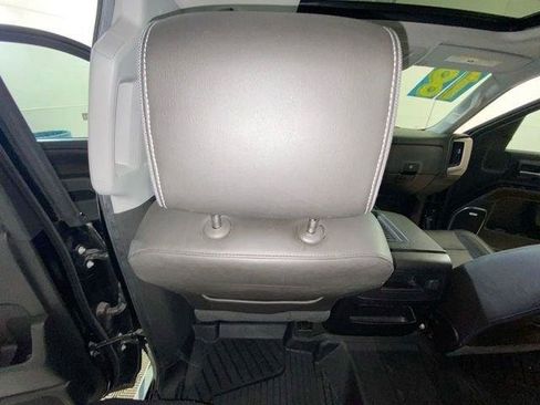 Used 2018 GMC Sierra 1500 Denali AWD/4WD image 39