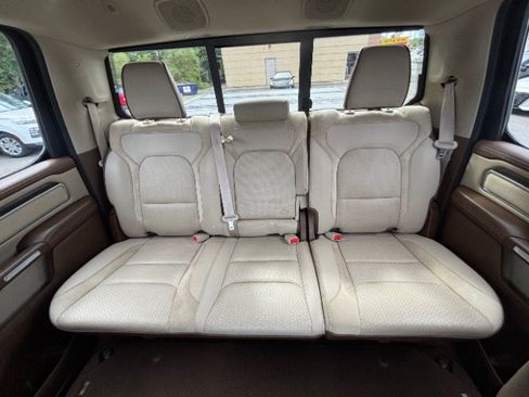 Used 2020 RAM 1500 Laramie AWD/4WD image 15