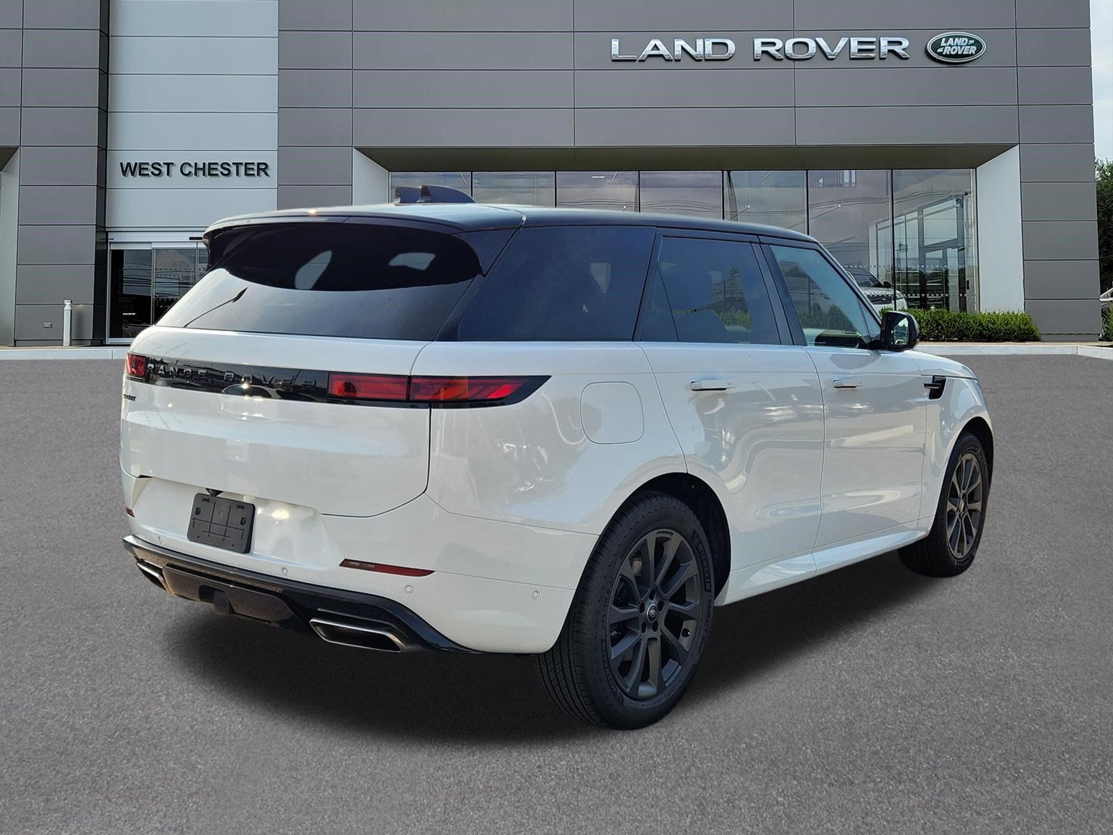 Certified 2024 Land Rover Range Rover Sport Dynamic SE AWD/4WD image 4