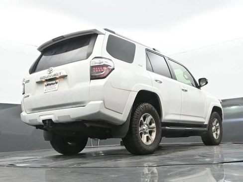 Used 2024 Toyota 4Runner SR5 Premium w/ Moonroof Package AWD/4WD image 11