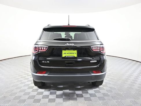 Used 2022 Jeep Compass Latitude AWD/4WD image 5