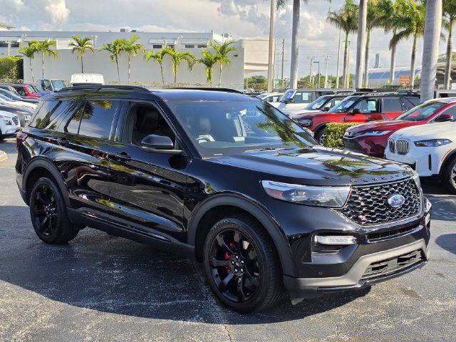 Used 2023 Ford Explorer ST w/ Equipment Group 401A AWD/4WD image 2