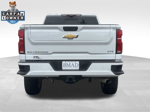 Used 2024 Chevrolet Silverado 2500 LTZ w/ LTZ Plus Package AWD/4WD image 12