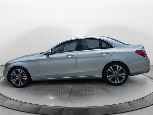 Used 2018 Mercedes-Benz C 300 Sedan image 2