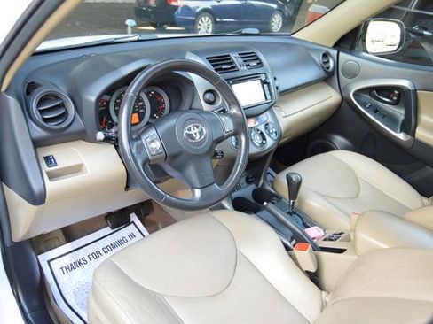 Used 2012 Toyota RAV4 Limited image 14