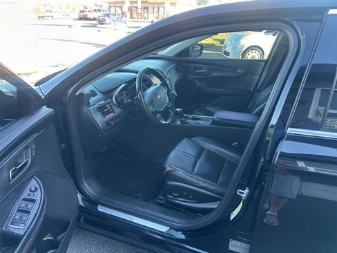 Used 2016 Chevrolet Impala LTZ FWD image 8