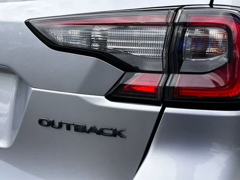 Certified 2025 Subaru Outback Onyx Edition AWD/4WD image 7