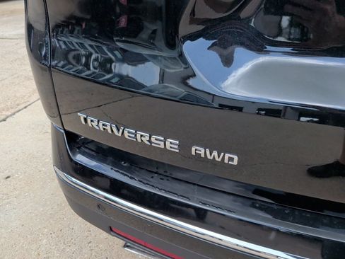 Used 2021 Chevrolet Traverse High Country w/ LPO, Floor Liner Package AWD/4WD image 50