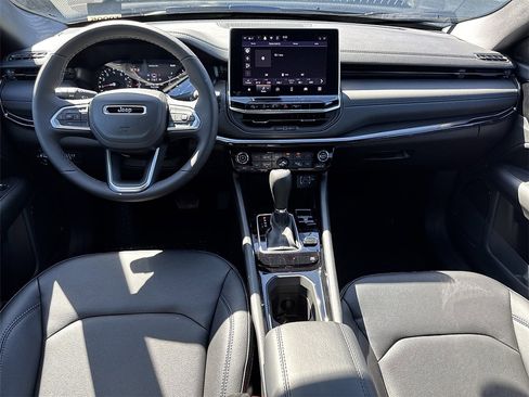 New 2026 Jeep Compass Limited image 5