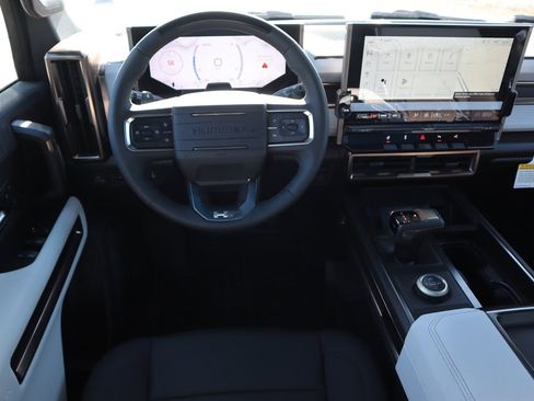 New 2024 GMC Hummer EV 2X image 8
