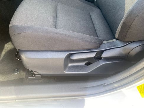 Used 2025 Toyota Camry LE image 23