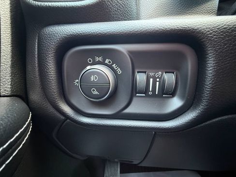 Used 2021 RAM 2500 Laramie AWD/4WD image 17