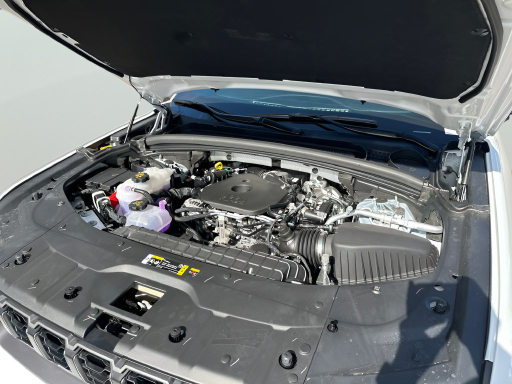 New 2026 Jeep Grand Cherokee Altitude RWD image 21