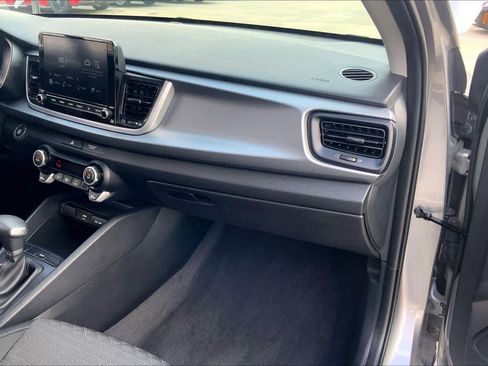 Used 2023 Kia Rio S w/ Technology Package image 18