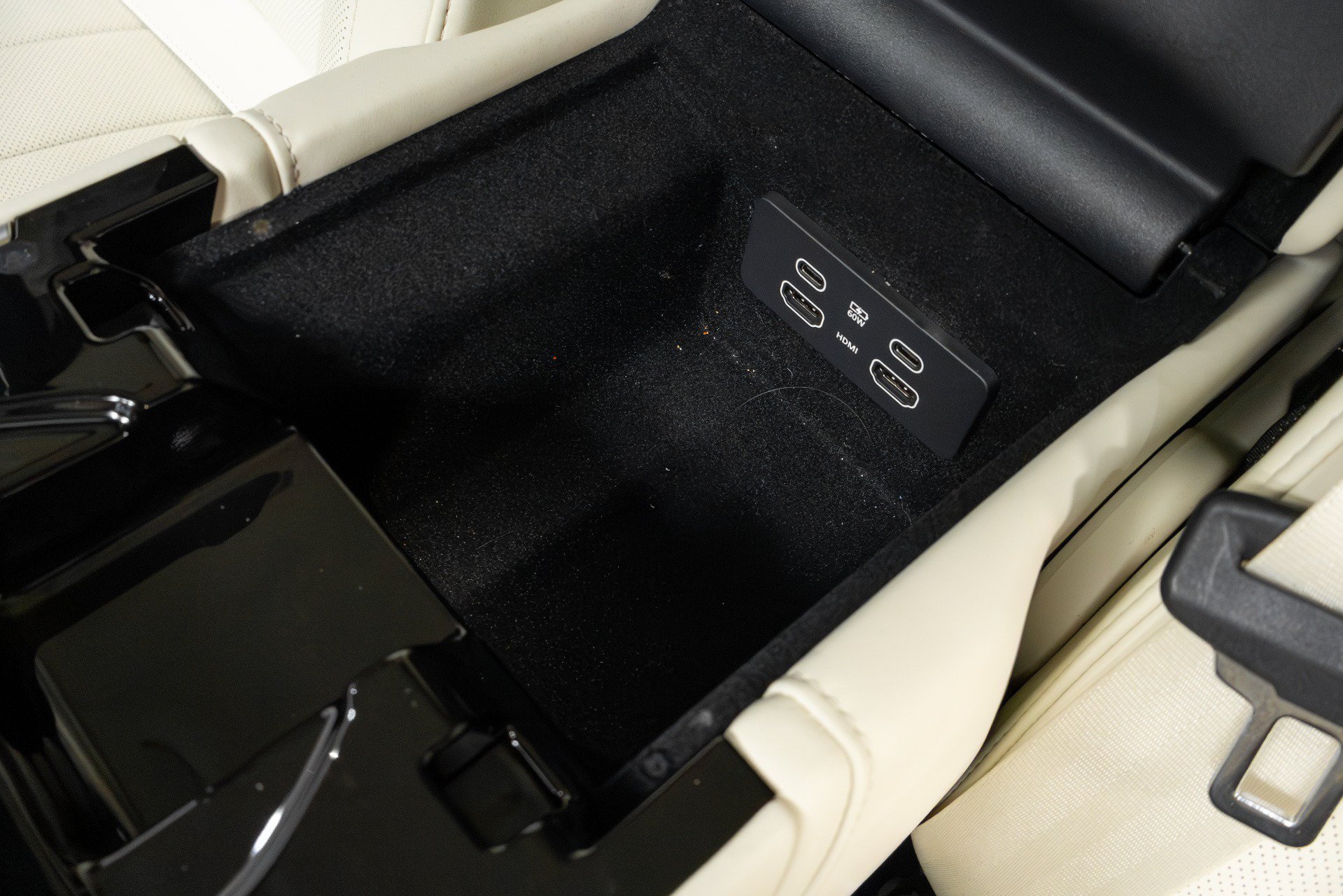 Used 2023 Land Rover Range Rover Long Wheelbase Autobiography AWD/4WD image 24