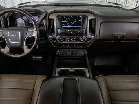 Used 2015 GMC Sierra 2500 Denali w/ Duramax Plus Package AWD/4WD image 13