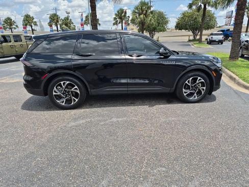 Certified 2025 Lincoln Nautilus Premier w/ Equipment Group 102A AWD/4WD image 6