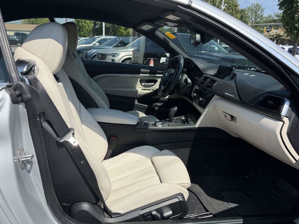 Used 2018 BMW 440i xDrive Convertible AWD/4WD image 12