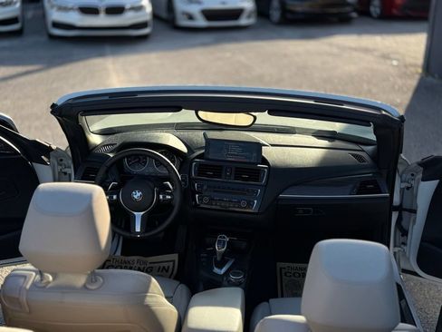 Used 2016 BMW M235i xDrive Convertible image 18
