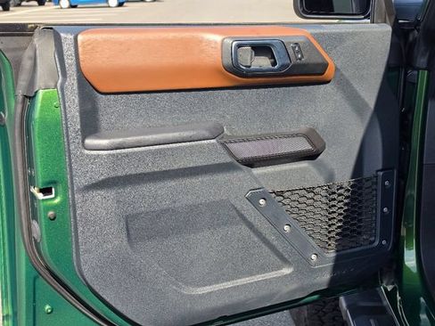 Used 2024 Ford Bronco Outer Banks AWD/4WD image 19