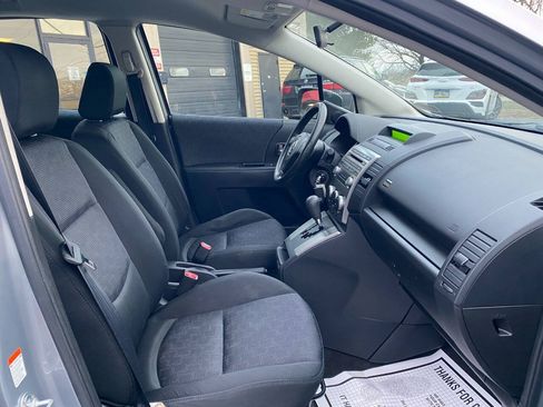 Used 2010 MAZDA MAZDA5 Sport FWD image 25
