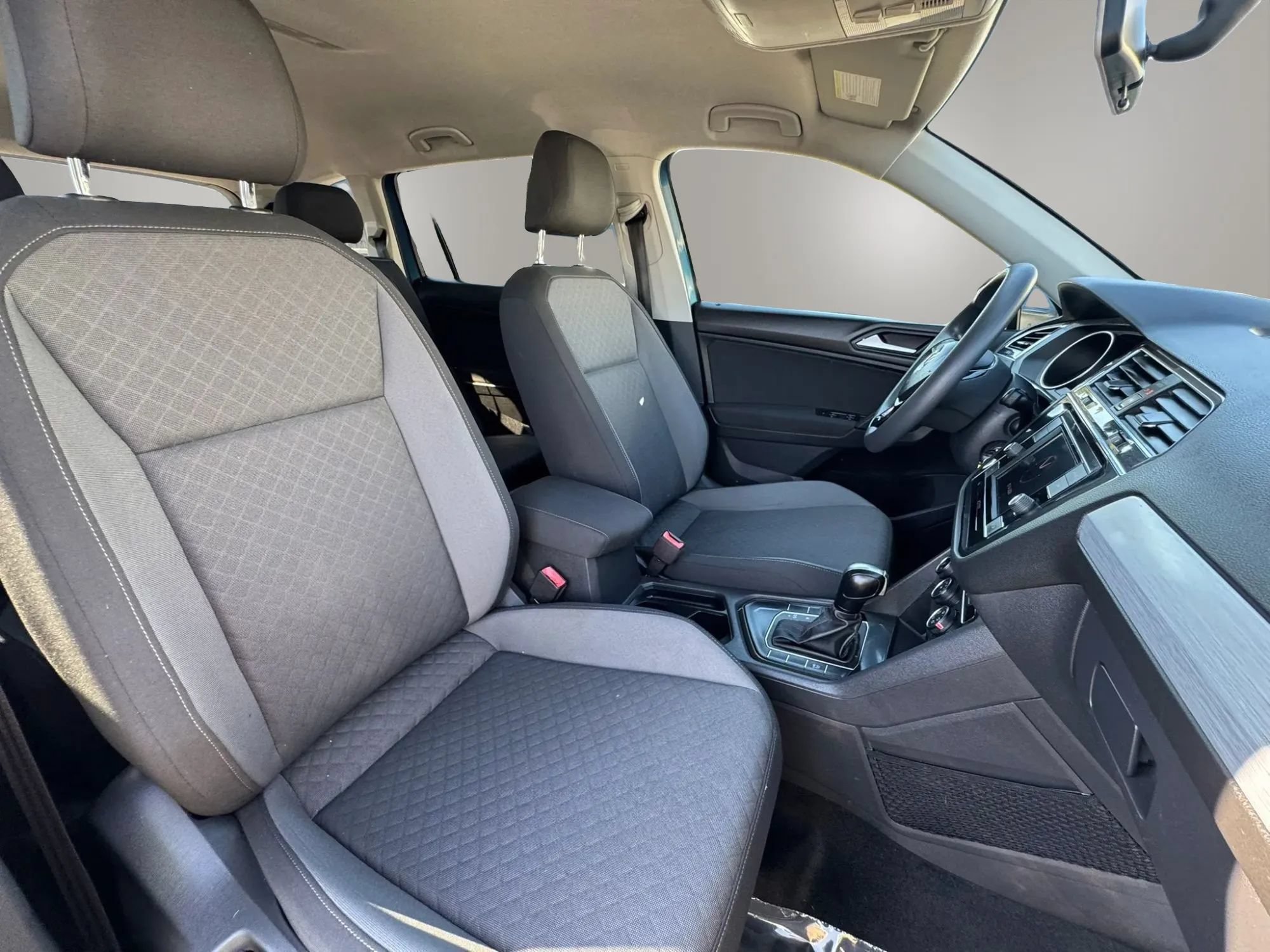 Used 2019 Volkswagen Tiguan S w/ Driver Assistance Package FWD image 16