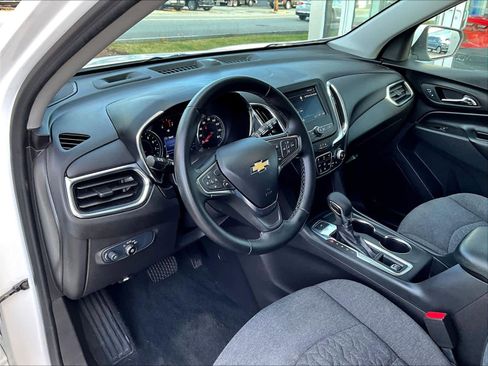 Certified 2024 Chevrolet Equinox LT image 8