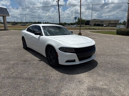 Used 2023 Dodge Charger SXT w/ Blacktop Package AWD/4WD image 1