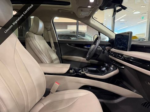 Certified 2023 Lincoln Nautilus Reserve image 15