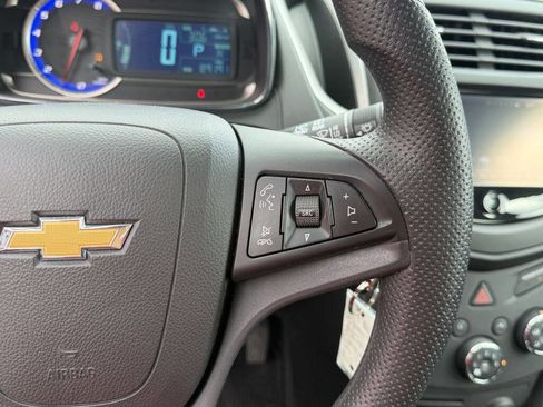 Used 2016 Chevrolet Trax LS image 15