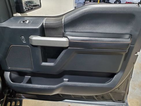 Used 2018 Ford F150 Raptor w/ Equipment Group 802A Luxury AWD/4WD image 17