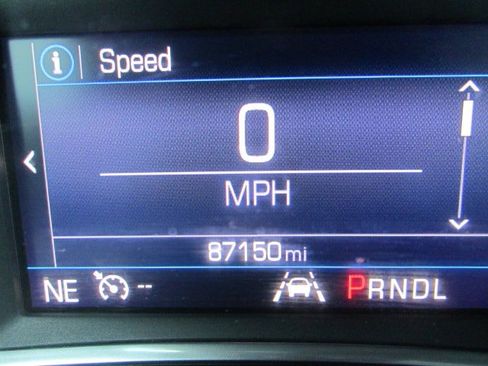 Used 2022 Chevrolet Equinox LS w/ LS Convenience Package image 22