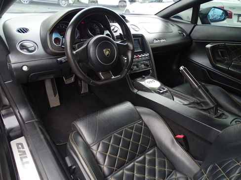 Used 2011 Lamborghini Gallardo LP 560-4 image 9