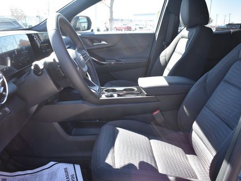 New 2026 Chevrolet Equinox LT image 13