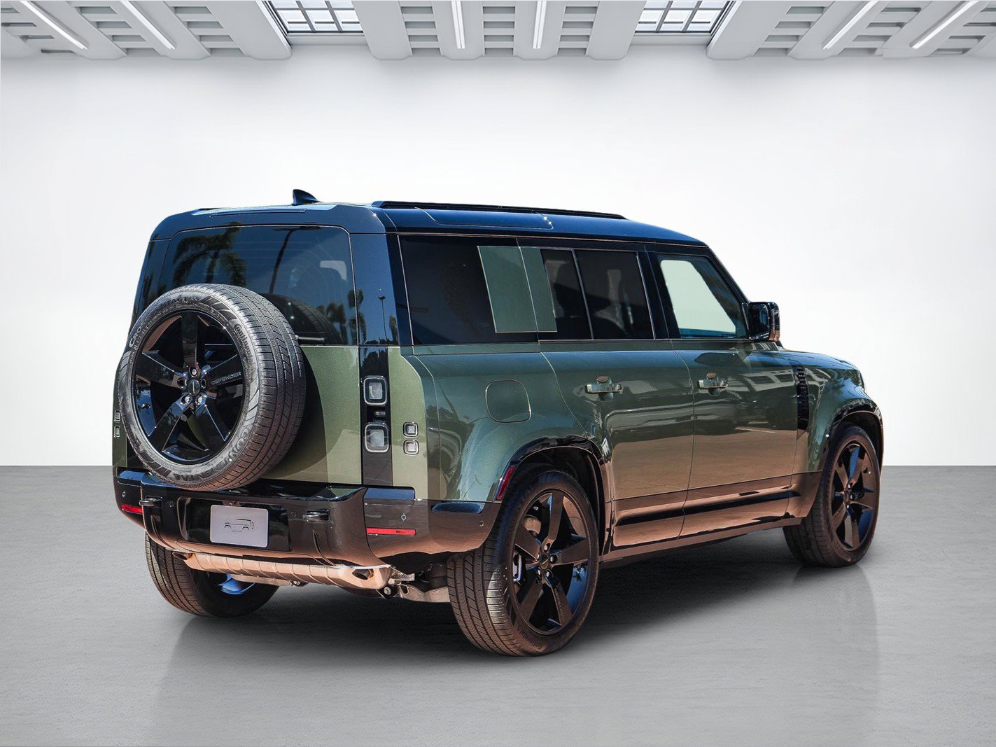 New 2026 Land Rover Defender 110 X-Dynamic SE AWD/4WD image 4