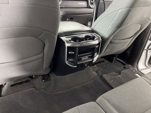 Used 2022 RAM 1500 Big Horn AWD/4WD image 46