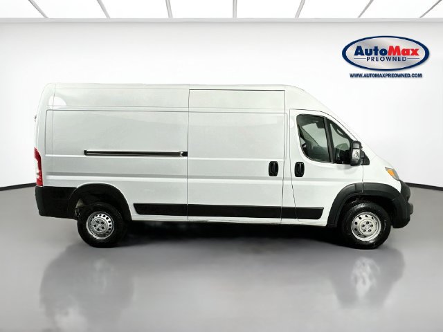 Used 2026 RAM ProMaster 2500 w/ Convenience Group FWD image 9