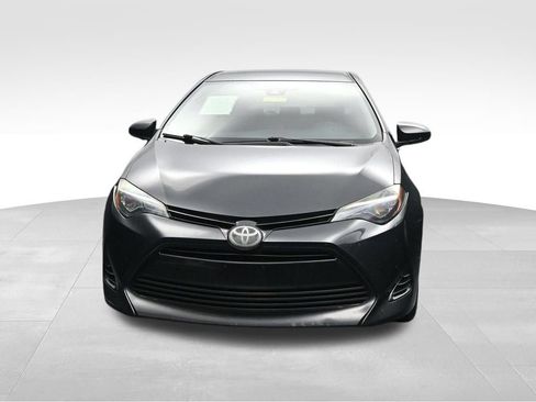 Used 2018 Toyota Corolla LE FWD image 8