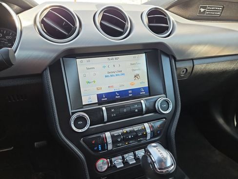 Used 2020 Ford Mustang Premium RWD image 22