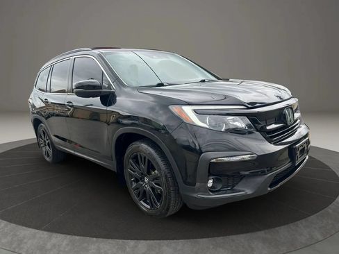 Used 2021 Honda Pilot Special Edition image 3