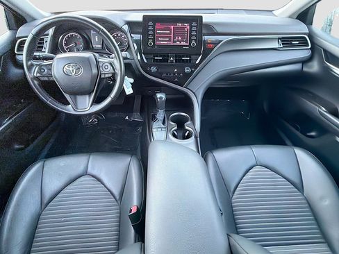 Used 2023 Toyota Camry SE FWD image 14