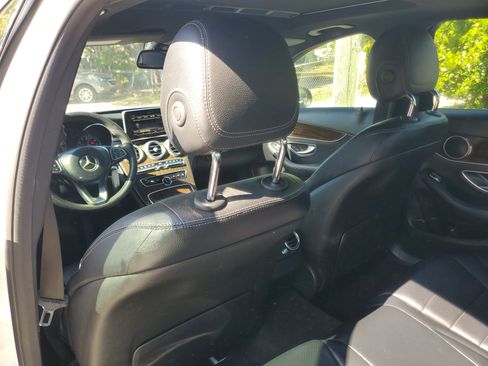 Used 2018 Mercedes-Benz C 300 Sedan image 10